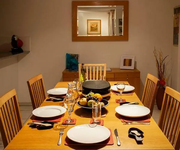 Hafod A Hendre Apartment *